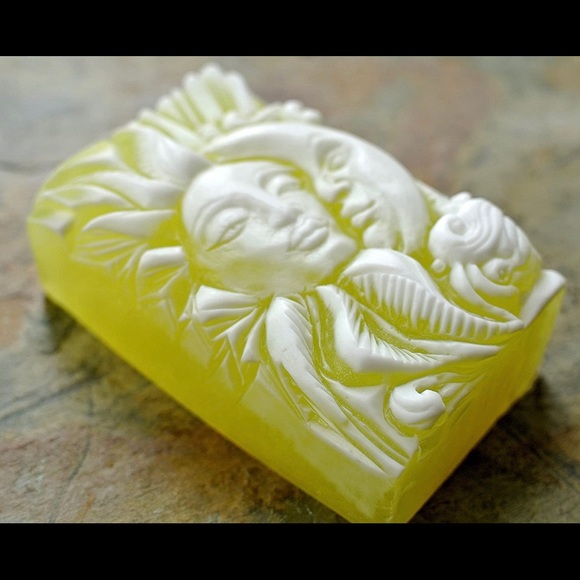 NWT SunMoon Soap Set - Picture 2 of 4